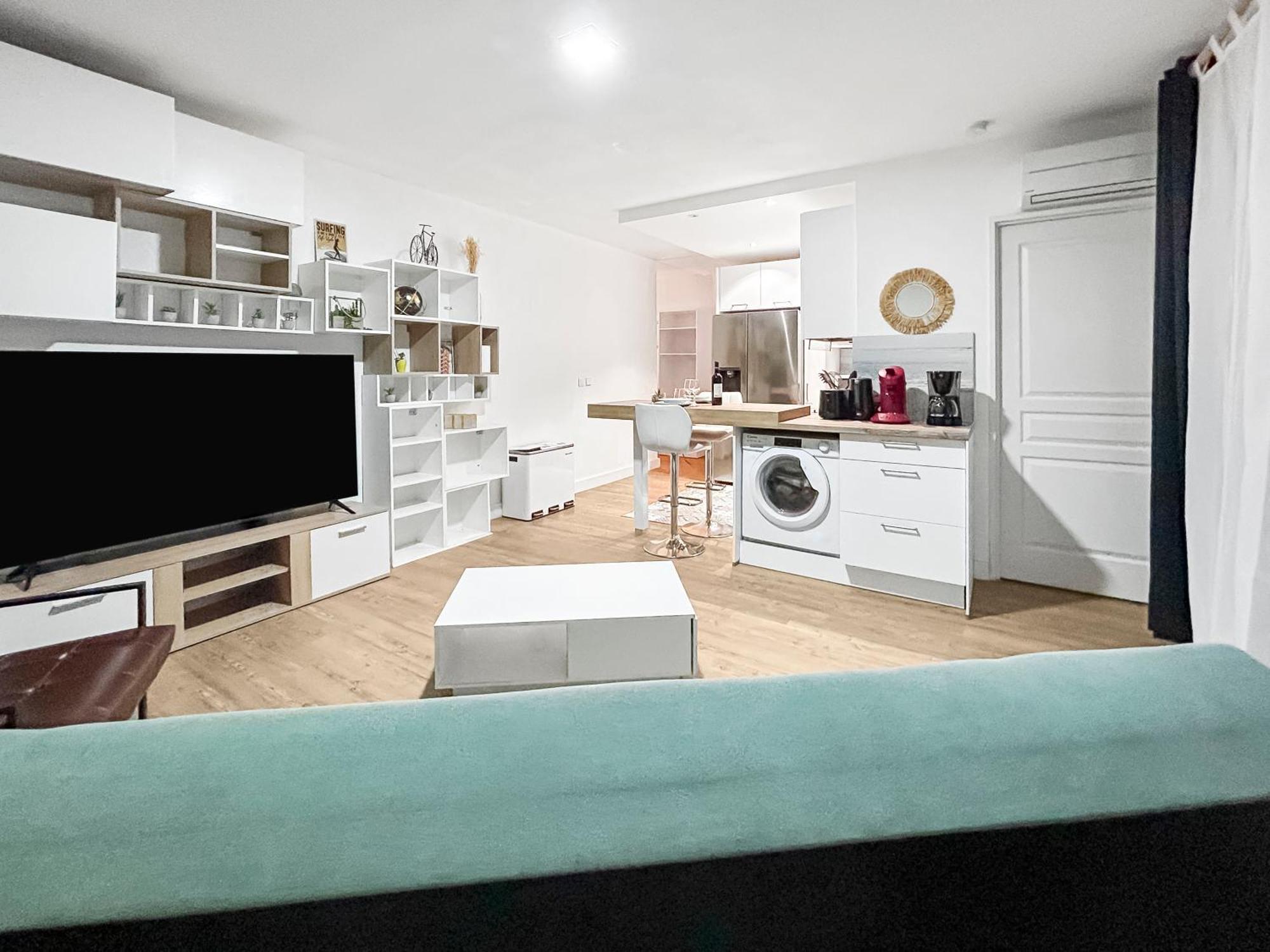 Balcon, Parking, Piscine Et Clim' A 2 Pas Du Port Santa Lucia Apartment Saint-Raphael  Luaran gambar